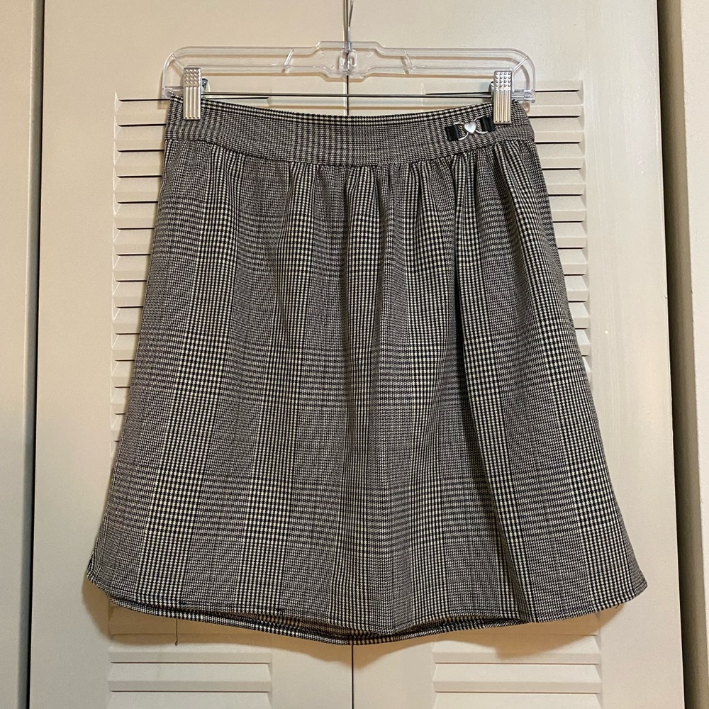 Fashion Nova Skirt - Size M - Good condition
